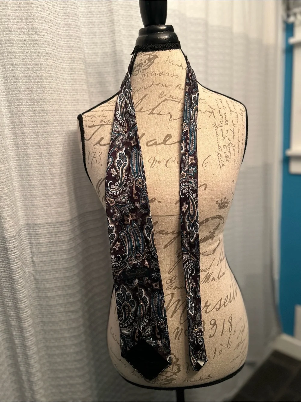 Oscar de la Renta Vintage Brown & Teal Paisley Skinny Scarf Tie